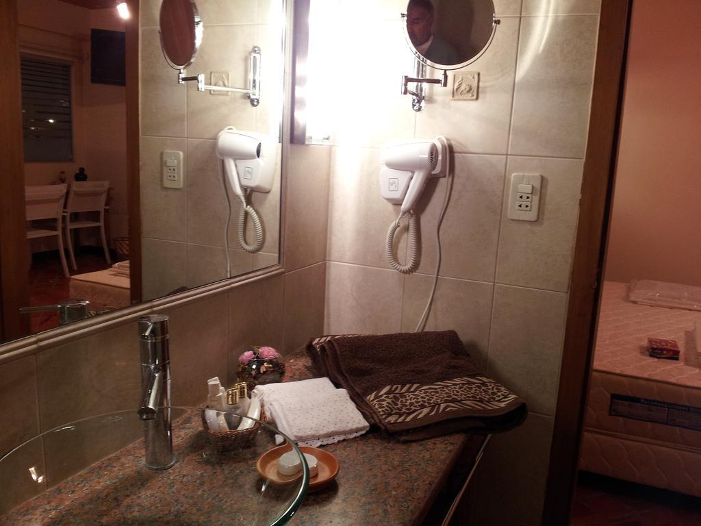 Villa Floreal Hotel Boutique Asuncion Room photo